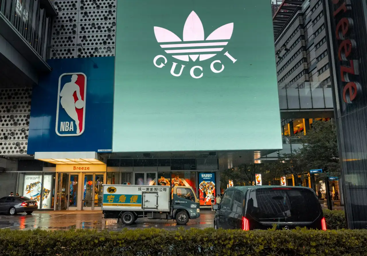 郑州地区电子设备配套变压器与稳压器的应用方案解析